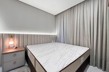 Apartamento &agrave; venda - 185m&sup2; - Meia Praia