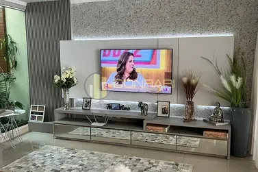 Casa &agrave; venda - 196m&sup2; - Perequ&ecirc;