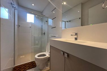 Apartamento &agrave; venda - 185m&sup2; - Meia Praia