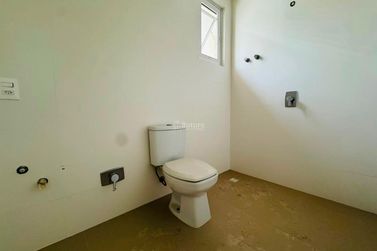 Apartamento &agrave; venda - 166m&sup2; - Meia Praia