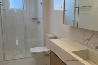 Apartamento para alugar - 160m&sup2; - Meia Praia