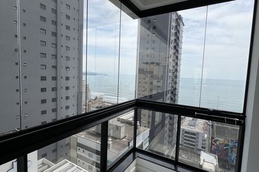 Apartamento &agrave; venda - 129m&sup2; - Meia Praia
