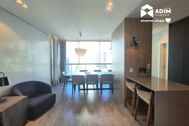 Apartamento para alugar - 135m&sup2; - Centro
