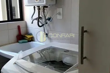 Apartamento &agrave; venda - 130m&sup2; - Meia Praia