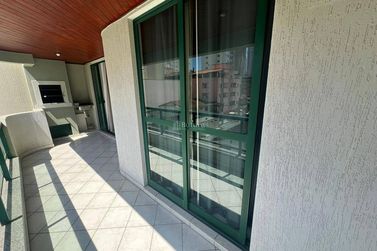 Apartamento &agrave; venda - 117m&sup2; - Centro