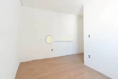 Apartamento &agrave; venda - 83m&sup2; - Balne&aacute;rio Pereque