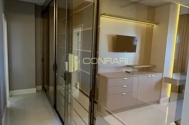Apartamento &agrave; venda - 268m&sup2; - Meia Praia