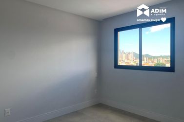 Apartamento para alugar - 59m&sup2; - Centro