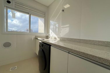 Apartamento &agrave; venda - 138m&sup2; - Centro