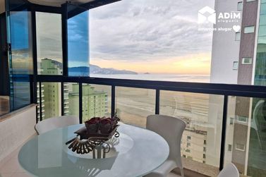 Apartamento para alugar - 172m&sup2; - Meia Praia
