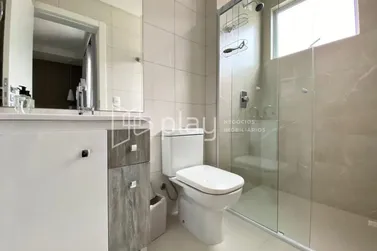 Apartamento &agrave; venda - 145m&sup2; - Meia Praia