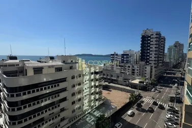 Apartamento &agrave; venda - 121m&sup2; - Meia Praia