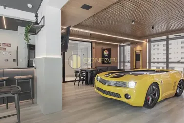 Apartamento &agrave; venda - 114m&sup2; - Meia Praia