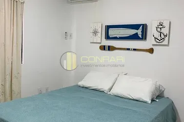 Apartamento &agrave; venda - 79m&sup2; - meia praia