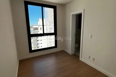 Apartamento &agrave; venda - 109m&sup2; - Centro