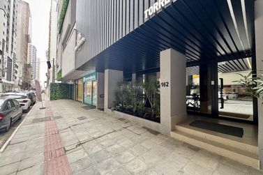 Apartamento &agrave; venda - 64m&sup2; - Morretes