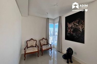 Apartamento para alugar - 182m&sup2; - Centro