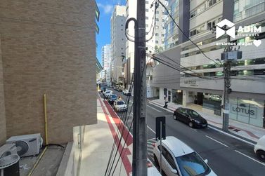 Apartamento para alugar - 103m&sup2; - Centro