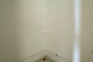 Apartamento &agrave; venda - 240m&sup2; - Meia Praia