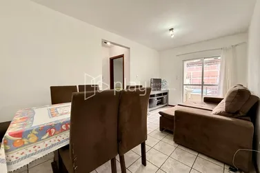 Apartamento &agrave; venda - 77m&sup2; - Meia Praia