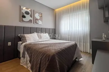 Apartamento &agrave; venda - 140m&sup2; - Meia Praia