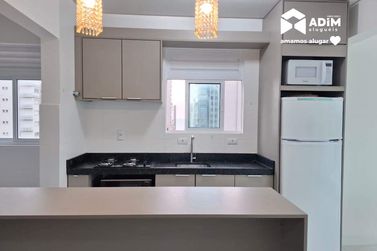 Apartamento para alugar - 119m&sup2; - Meia Praia