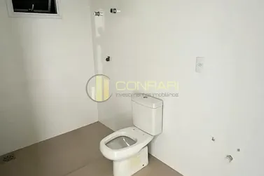 Apartamento &agrave; venda - 185m&sup2; - Meia Praia