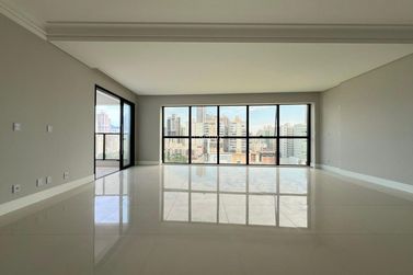 Apartamento &agrave; venda - 183m&sup2; - Castelo Branco