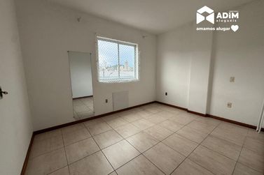 Apartamento para alugar - 52m&sup2; - Morretes