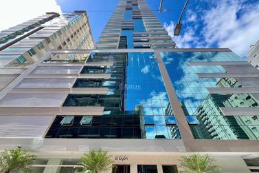 Apartamento &agrave; venda - 160m&sup2; - Andorinha