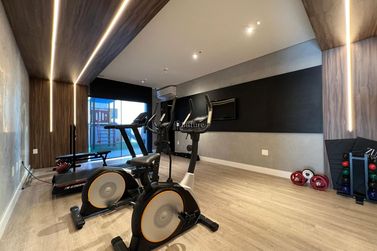 Apartamento &agrave; venda - 129m&sup2; - Meia Praia