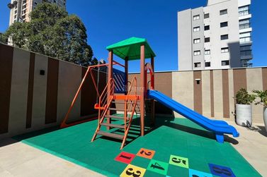 Apartamento &agrave; venda - 87m&sup2; - Centro