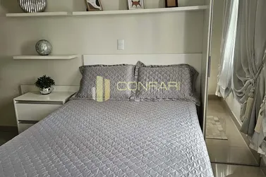 Apartamento &agrave; venda - 78m&sup2; - Meia Praia