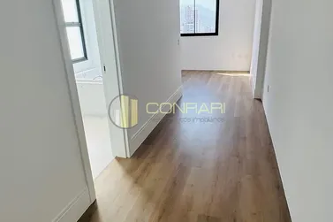 Apartamento &agrave; venda - 185m&sup2; - Meia Praia