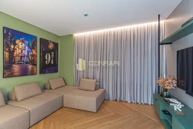 Apartamento &agrave; venda - 125m&sup2; - Meia Praia