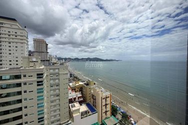 Apartamento &agrave; venda - Meia Praia