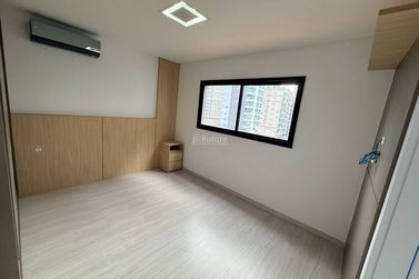 Apartamento &agrave; venda - Meia Praia