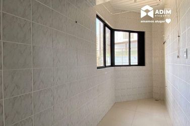 Apartamento para alugar - 125m&sup2; - Centro