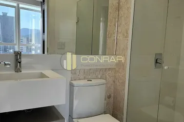 Apartamento &agrave; venda - 229m&sup2; - meia praia