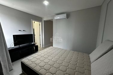Apartamento &agrave; venda - Meia Praia