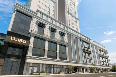 Apartamento &agrave; venda - 165m&sup2; - Centro