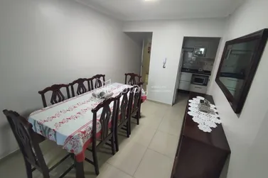 Apartamento &agrave; venda - Meia Praia