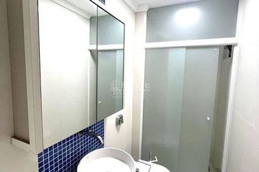 Apartamento &agrave; venda - Meia Praia