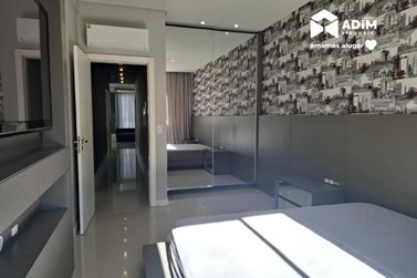 Apartamento para alugar - 125m&sup2; - Meia Praia