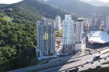 Apartamento &agrave; venda - 70m&sup2; - TABULEIRO DAS OLIVEIRAS