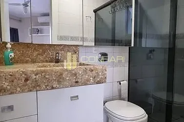 Apartamento &agrave; venda - 250m&sup2; - Estreito