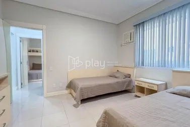 Apartamento &agrave; venda - 180m&sup2; - Centro
