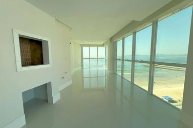 Apartamento &agrave; venda - 345m&sup2; - Centro