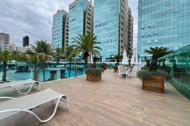 Apartamento &agrave; venda - 352m&sup2; - Centro
