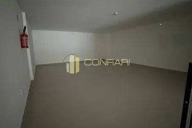 Sala Comercial para alugar - 155m&sup2; - meia praia